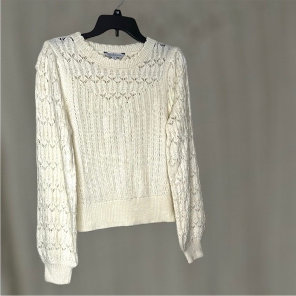 Ophelia Roe Women’s Knit Long Sleeves Sweater Top Ivory NWT Cream Medium - Picture 2 of 3